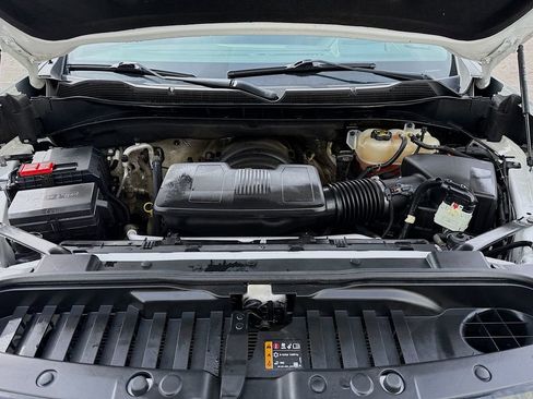 Used 2023 Chevrolet Silverado 1500 ZR2 w/ Technology Package image 33