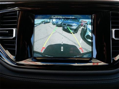 Used 2024 Dodge Durango SXT image 32