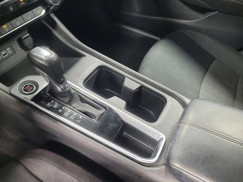 Used 2023 Nissan Sentra SV FWD image 26