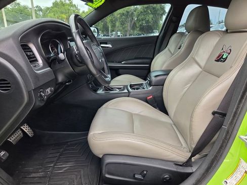 Used 2019 Dodge Charger Scat Pack RWD image 14
