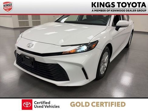 Certified 2025 Toyota Camry LE image 4