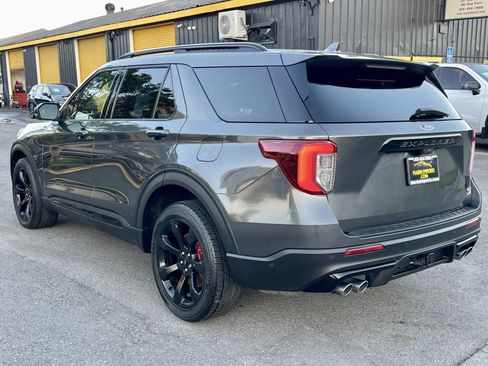 Used 2020 Ford Explorer ST w/ ST Street Pack image 7