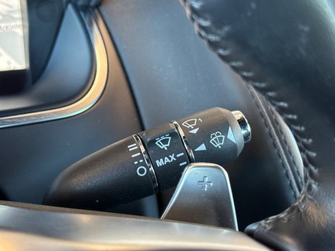 Used 2023 Jaguar F-TYPE R-Dynamic image 33