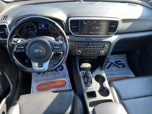 Used 2022 Kia Sportage Nightfall Edition image 10