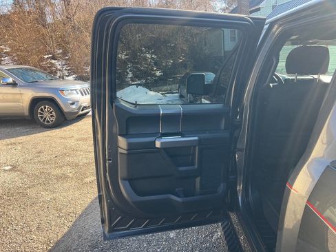 Used 2019 Ford F150 XLT w/ Equipment Group 301A Mid image 20