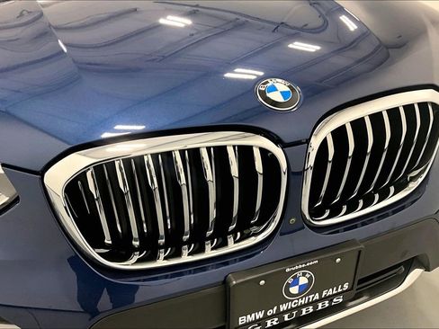 Used 2018 BMW X3 xDrive30i w/ Executive Package image 28