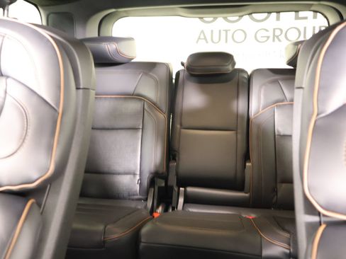 New 2026 Lincoln Navigator Black Label AWD/4WD image 14