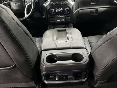 Used 2022 Chevrolet Silverado 2500 LTZ w/ LTZ Plus Package image 27