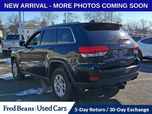 Used 2018 Jeep Grand Cherokee Laredo image 6