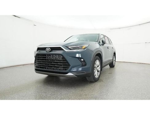 New 2026 Toyota Grand Highlander Limited image 43