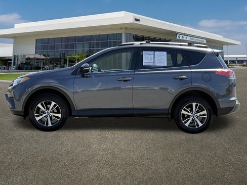 Used 2018 Toyota RAV4 XLE w/ Plus Extra Value Package image 6