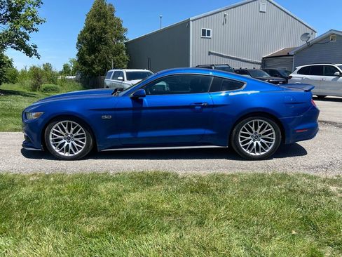 Used 2017 Ford Mustang GT w/ GT Performance Package RWD image 2