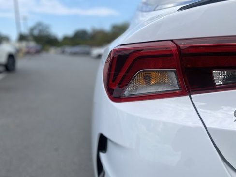 Used 2022 Kia K5 GT-Line image 8