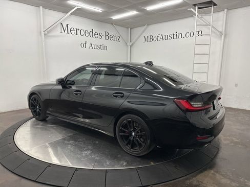 Used 2022 BMW 330i Sedan w/ Premium Package image 5