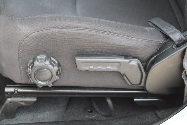 Used 2023 Jeep Wrangler Unlimited AWD/4WD image 34