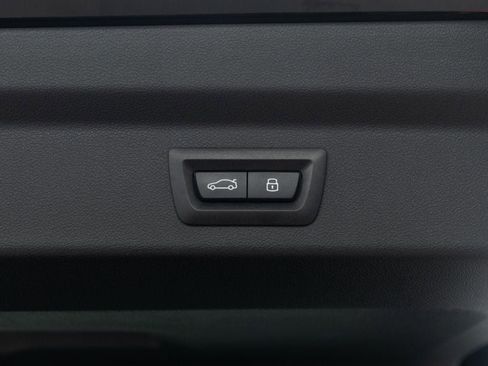 Used 2025 BMW X2 xDrive28i image 35