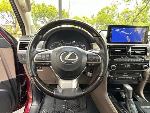 Used 2022 Lexus GX 460 Premium w/ Premium Package AWD/4WD image 20