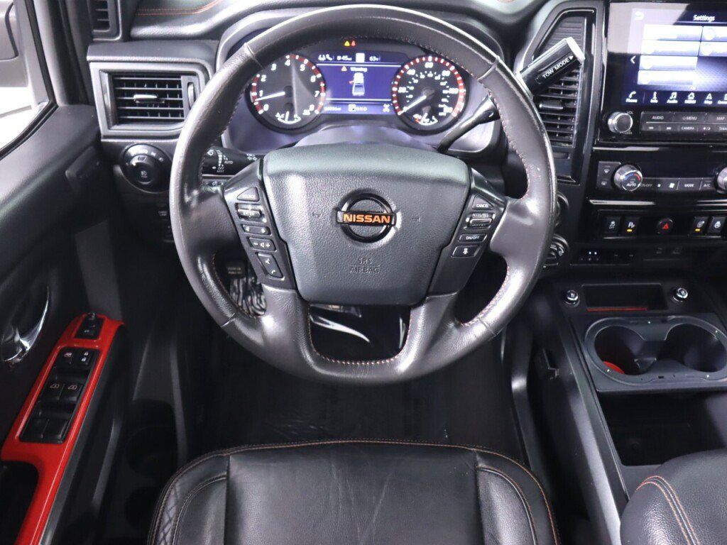 Used 2022 Nissan Titan PRO-4X w/ Pro-4x Convenience Package AWD/4WD image 43