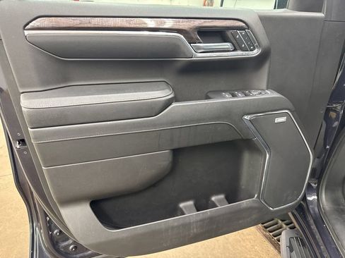 Used 2024 Chevrolet Silverado 1500 LTZ w/ LTZ Convenience Package II AWD/4WD image 21