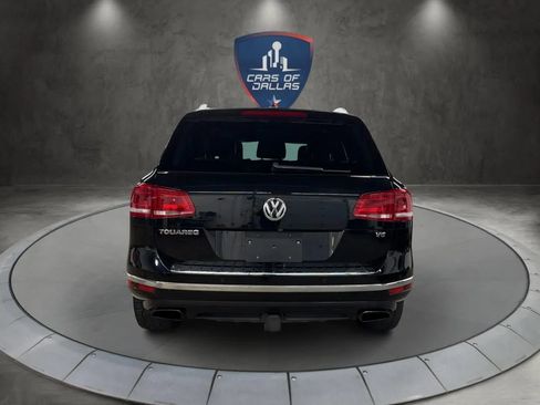 Used 2017 Volkswagen Touareg Wolfsburg Edition AWD/4WD image 4