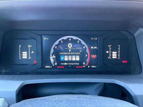 Used 2025 Toyota Tacoma SR5 AWD/4WD image 22