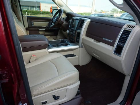 Used 2016 RAM 1500 Laramie w/ Convenience Group AWD/4WD image 24