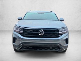 Used 2022 Volkswagen Atlas Cross Sport SE video 2