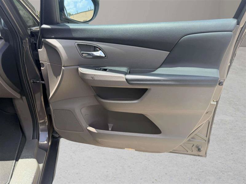 Used 2015 Honda Odyssey EX-L image 23