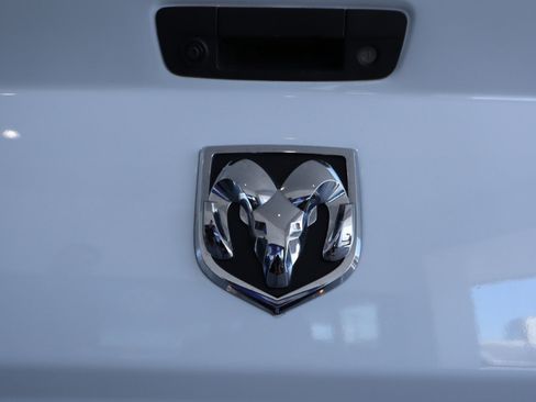 Used 2016 RAM 2500 Longhorn w/ Snow Chief Group image 6