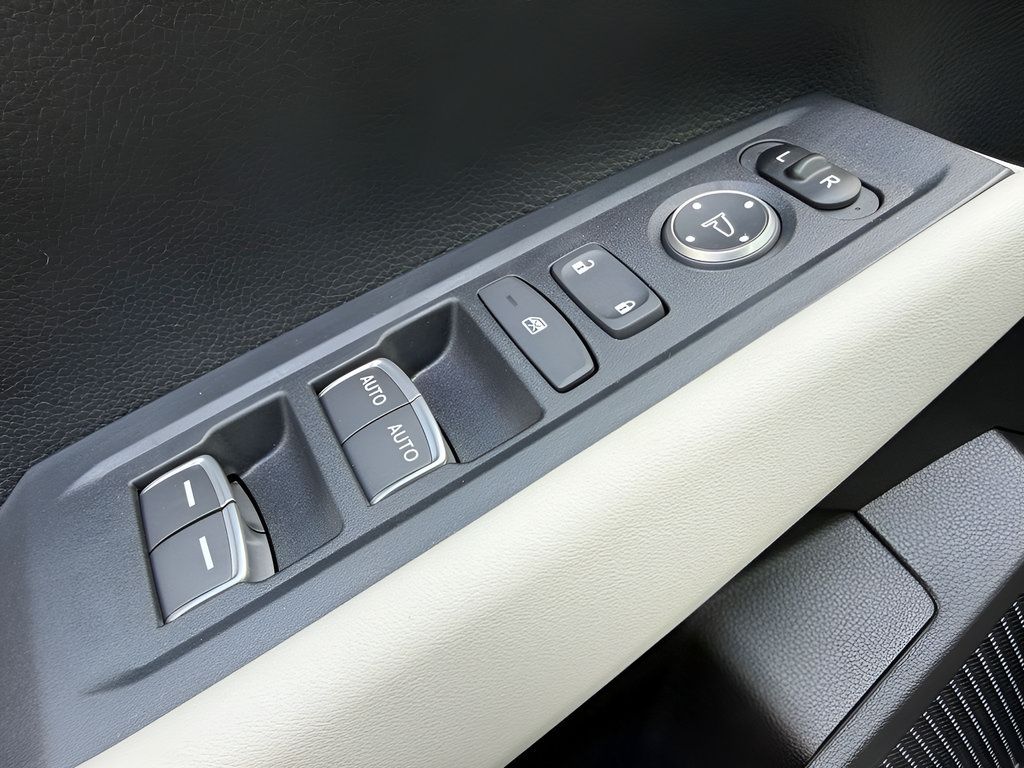 New 2026 Honda Accord LX image 18