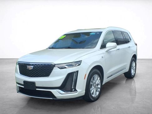 Certified 2023 Cadillac XT6 Luxury AWD/4WD image 1