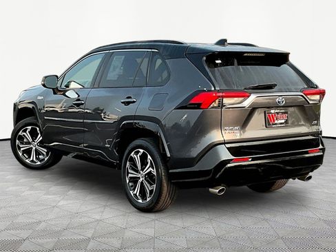 Used 2023 Toyota RAV4 XSE w/ Weather Package AWD/4WD image 4