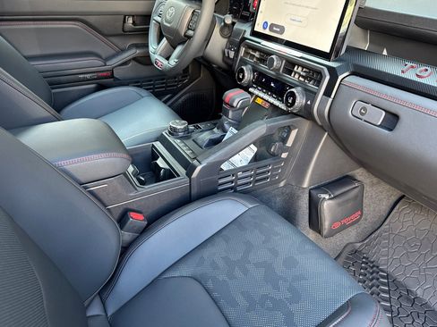 Certified 2025 Toyota Tacoma TRD Pro image 20