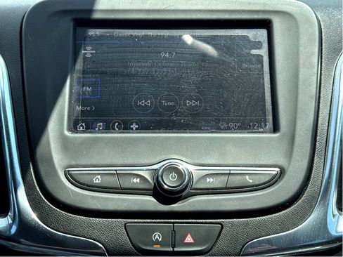 Used 2024 Chevrolet Equinox LT w/ LPO, Floor Liner Package FWD image 21