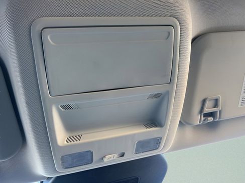 Used 2024 Ford Escape Platinum image 31