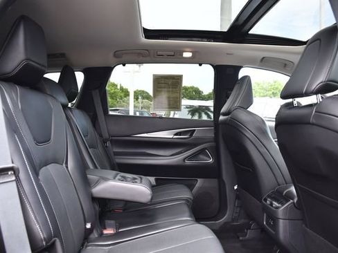 Used 2025 INFINITI QX60 Luxe w/ Cargo Package AWD/4WD image 28