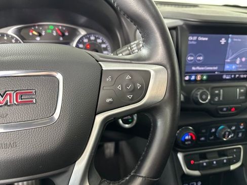 Used 2022 GMC Terrain SLT w/ Infotainment Package II image 16