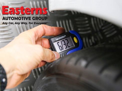 Used 2019 Tesla Model 3 Long Range image 23