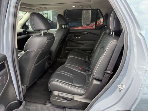 Used 2024 Honda Pilot Elite image 23