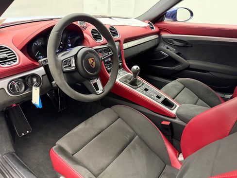 Used 2022 Porsche 718 Boxster Spyder image 4