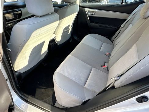 Used 2014 Toyota Corolla LE image 12