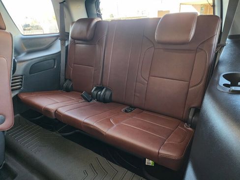 Used 2019 Chevrolet Tahoe Premier w/ Premier Plus Edition image 89