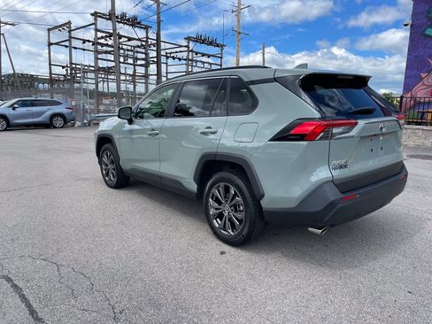 Used 2023 Toyota RAV4 XLE Premium AWD/4WD image 3
