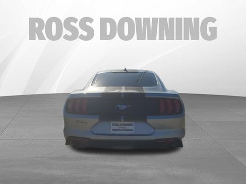 Used 2020 Ford Mustang Coupe image 5