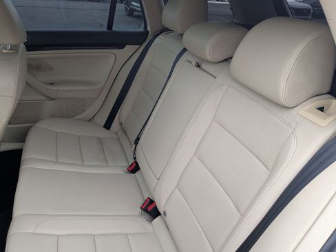 Used 2013 Volkswagen Jetta TDI image 30