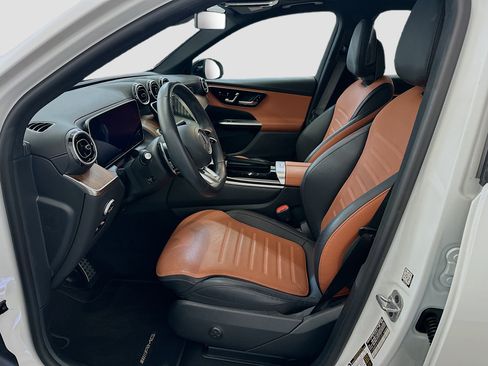 Used 2025 Mercedes-Benz GLC 43 AMG 4MATIC image 13