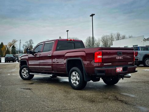 Used 2017 GMC Sierra 3500 Denali w/ Duramax Plus Package image 7