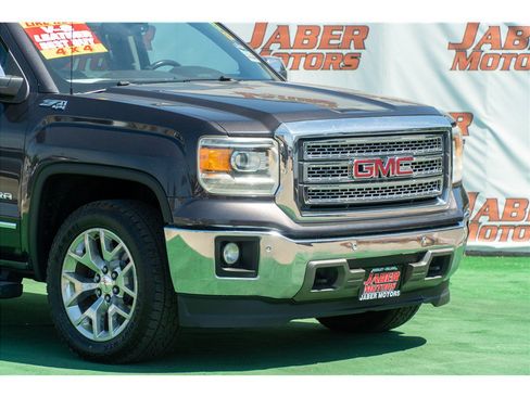 Used 2015 GMC Sierra 1500 SLT w/ SLT Crew Cab Value Package AWD/4WD image 22