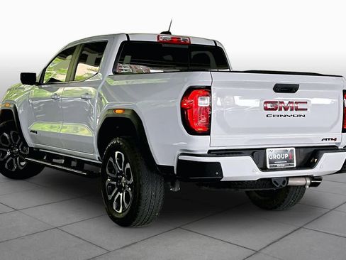 Used 2024 GMC Canyon AT4 w/ AT4 Premium Package AWD/4WD image 11