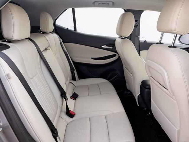 Used 2025 Buick Encore GX Avenir w/ Avenir Convenience Package FWD image 29